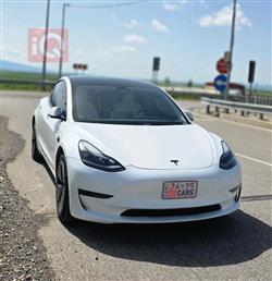 تسلا موديل 3